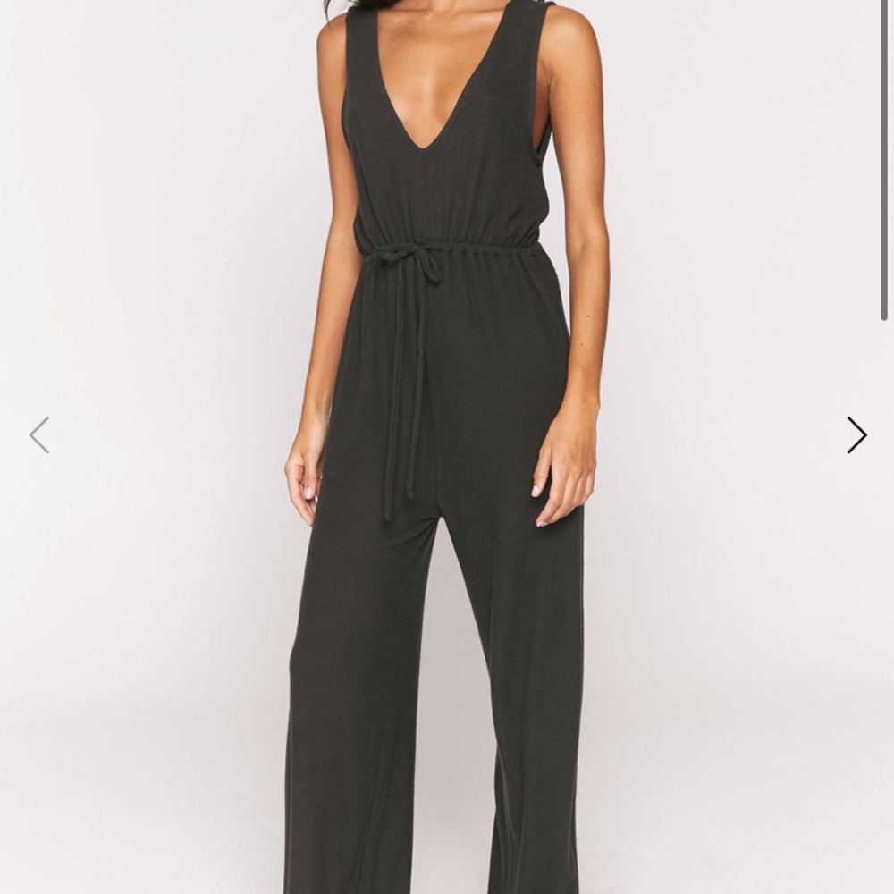 Delilah Plunge Neck  Jumpsuit
SPIRITUAL GANGSTER